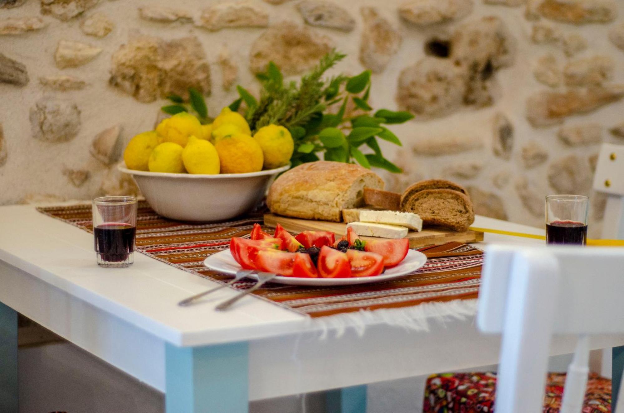 Kalivianí Trigono Traditional House מראה חיצוני תמונה