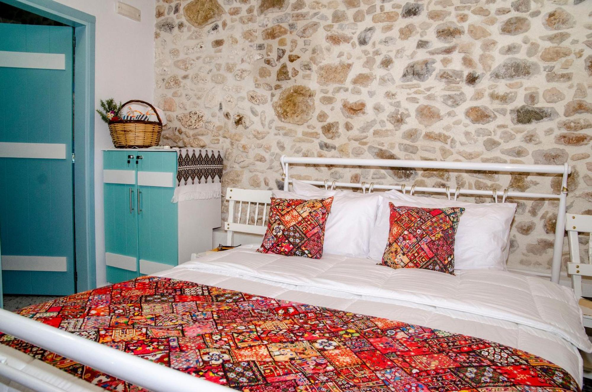 Kalivianí Trigono Traditional House מראה חיצוני תמונה